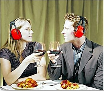 Are noisy restaurants harmful to your health? 