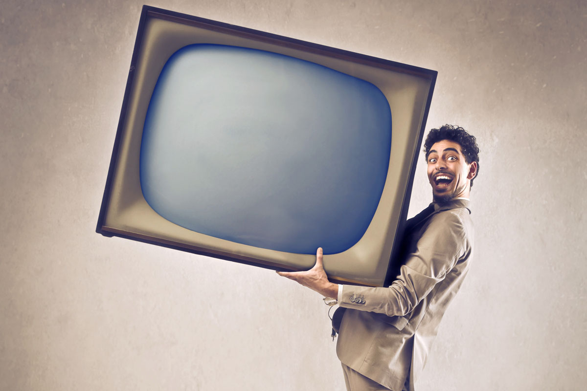 8 Reasons Why You Shouldn’t Use a Home TV In Your Business